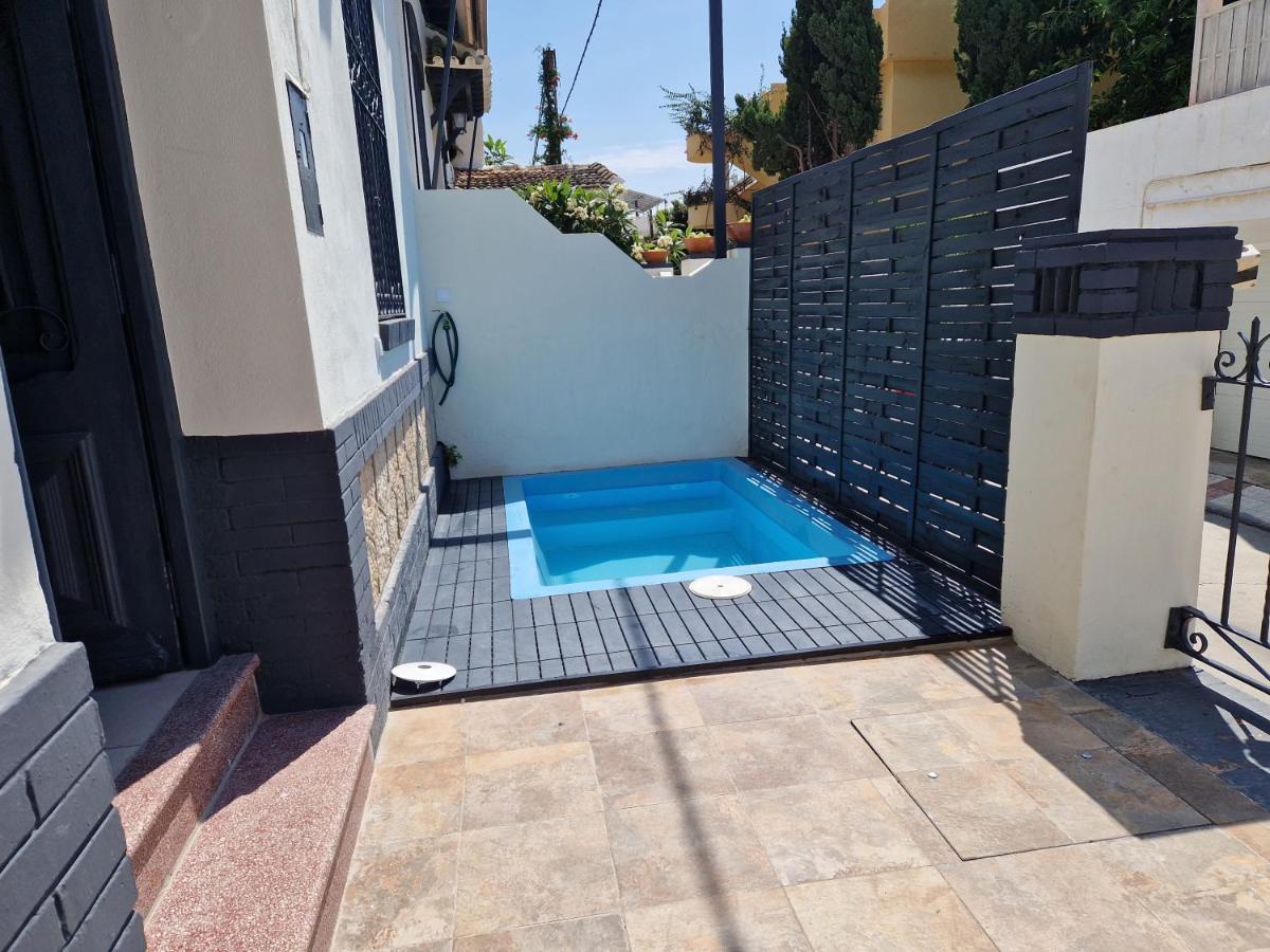 Del Parque Flats Balneario De Pina Villa Málaga Kültér fotó